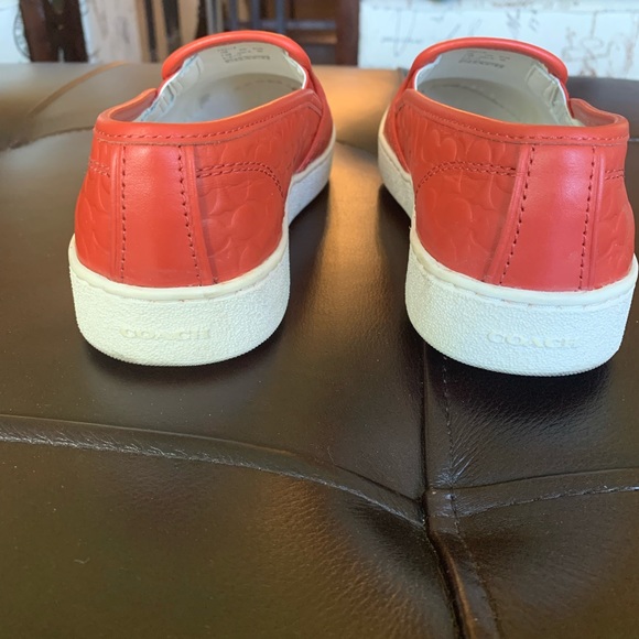 SOLD - C117 with Signature slip on sneakers - Picture 3 of 5